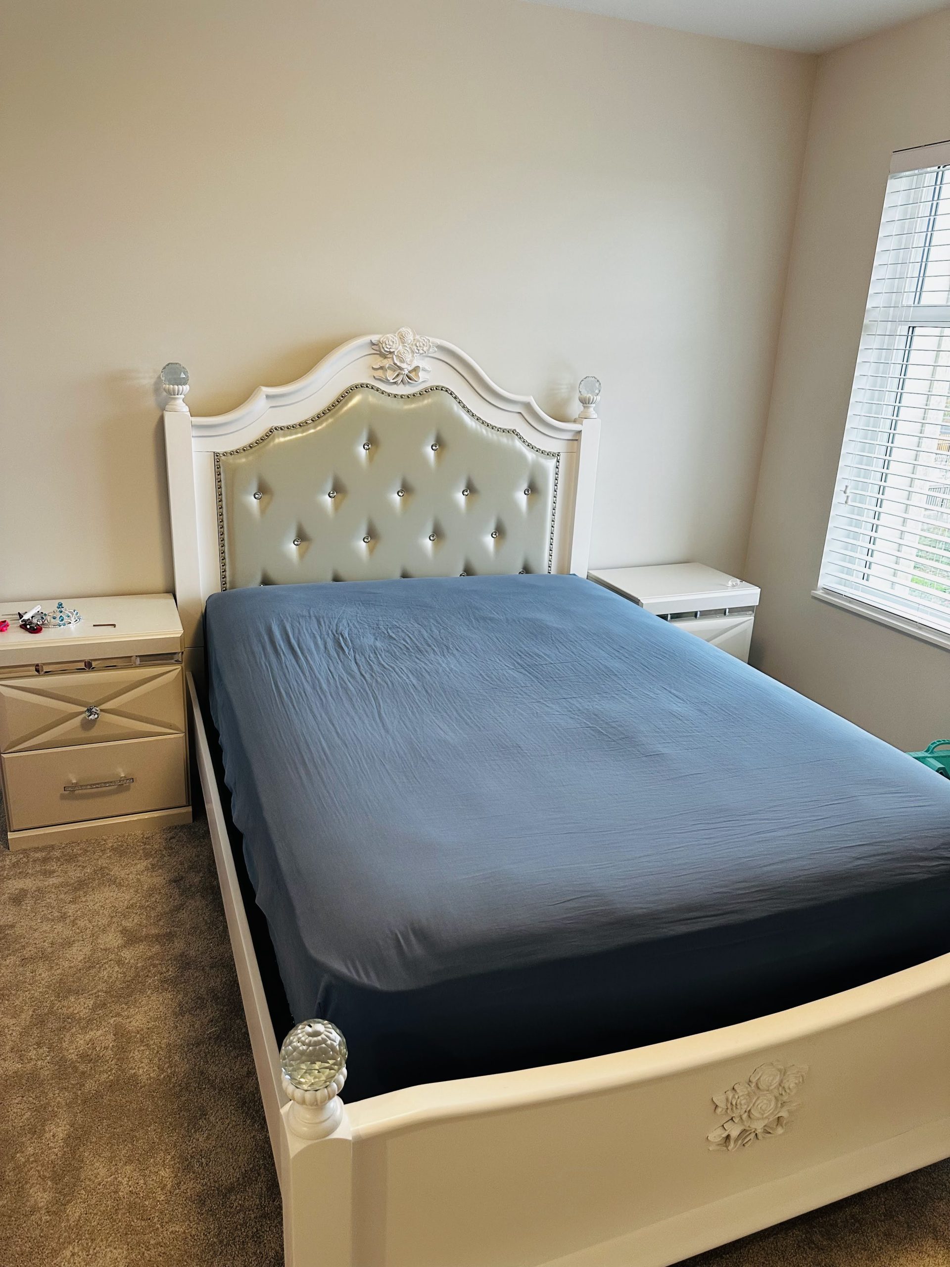 Let Us Mount services